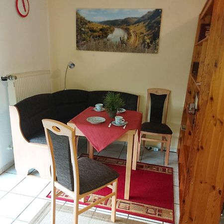 Ferienwohnung „Schwalbennest“ Reil/Mosel Buitenkant foto