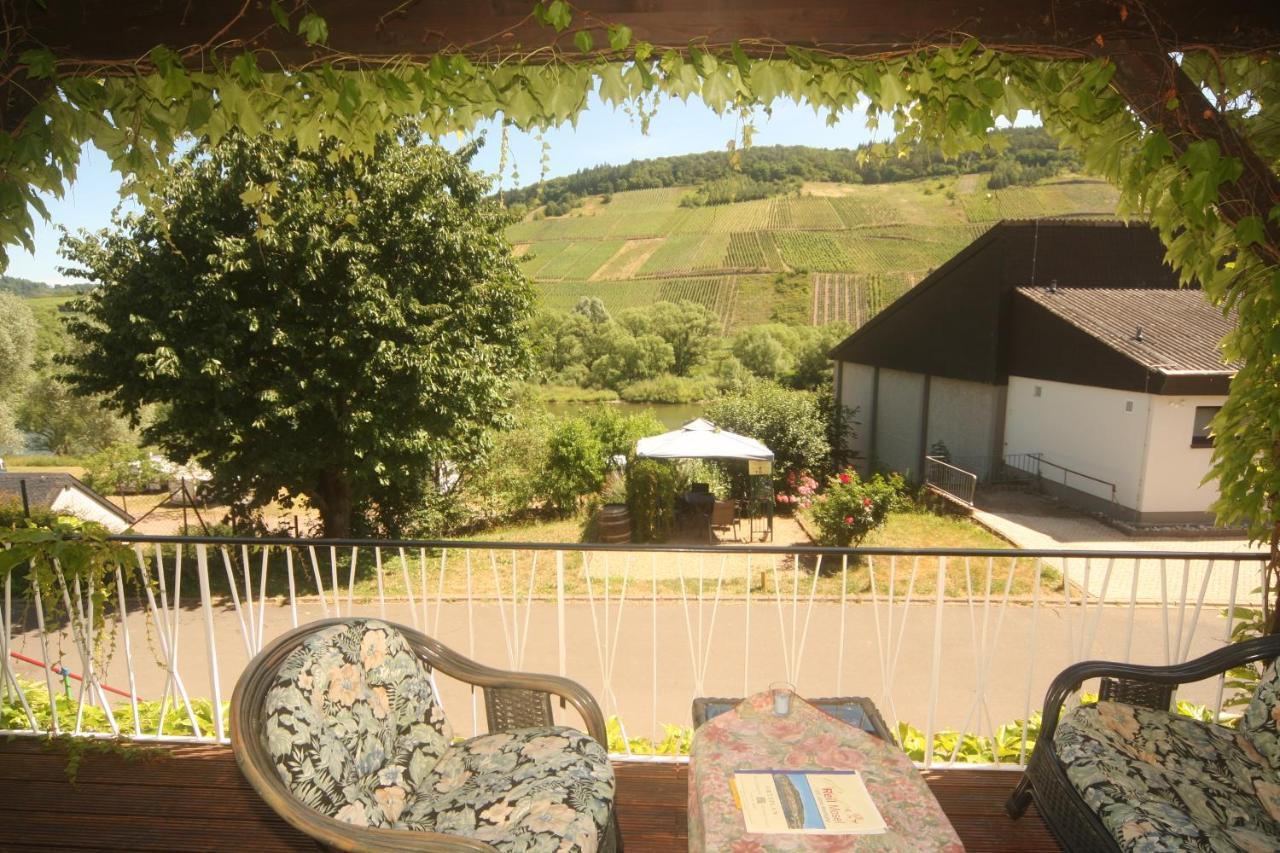 Ferienwohnung „Schwalbennest“ Reil/Mosel Buitenkant foto